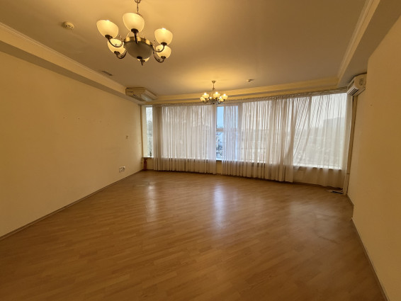 Оренда офісних приміщень у центрі Києва — вул. Лейпцизька 16